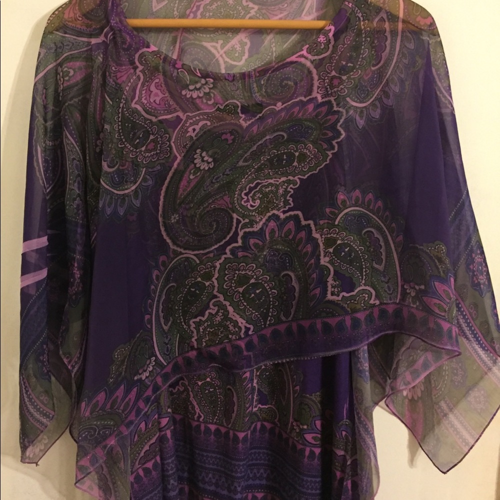 Beautiful, ethereal feminine blouse by Apt. 9